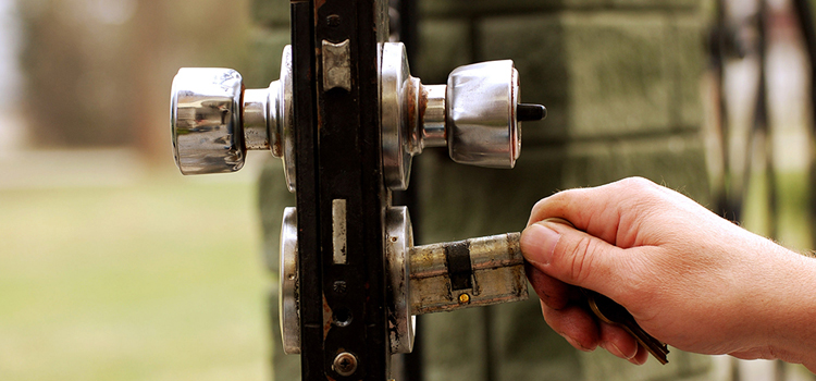 front door latch repair North Lauderdale